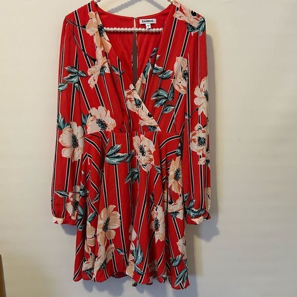 Express Women Dress small Red Floral Long Sleeve Mini Surplice wrap Lined fairy - Picture 12 of 13